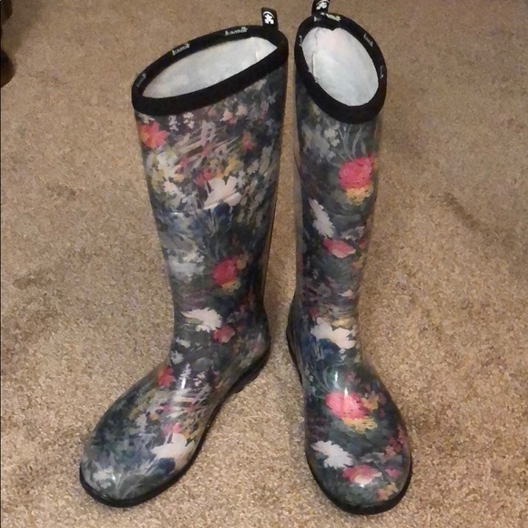 kamik floral rain boots